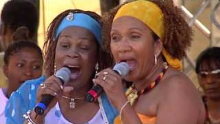 Judy Mowatt & Marcia Griffiths - Redemption Song (Live at Reggae On The River)