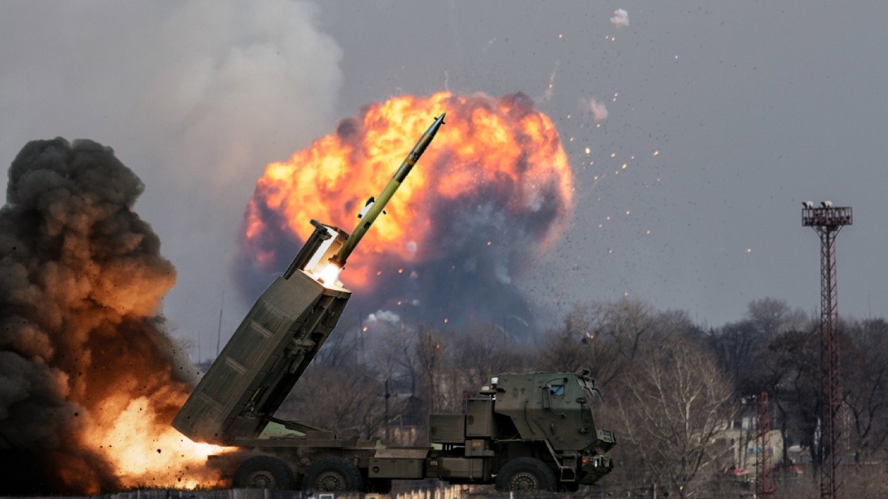 UKRAINIAN LONG RANGE FLAMINGO MISSILES USED TO STRIKE HUGE AMMUNITION DEPOT IN RUSSIA || 2026