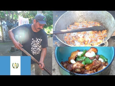 Asi Se Hacen Los “Chicharrones” Y las "Carnitas" Estilo Guatemalteco