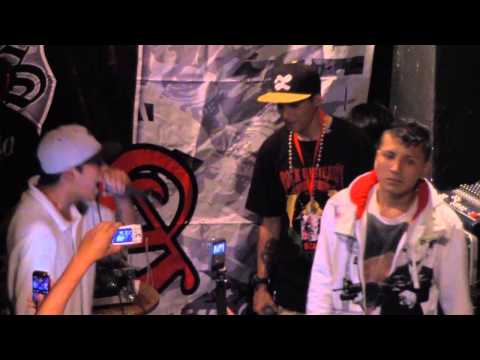 ATR21 1 7 CARLITOS VS PAPA B ES