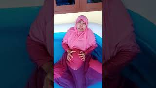 Download lagu Funny Parody Drama of a Pregnant Woman About to Give Birth mp3