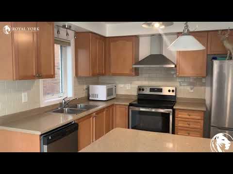 1-164 Vanhorne Close, Brampton, Ontario L7A 0G2