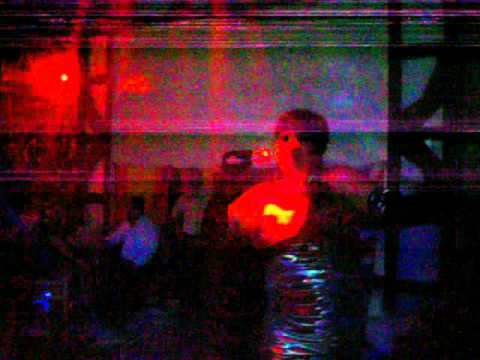 Soraya Queen perform tfajjel ckejken @ beachclub Marsascala