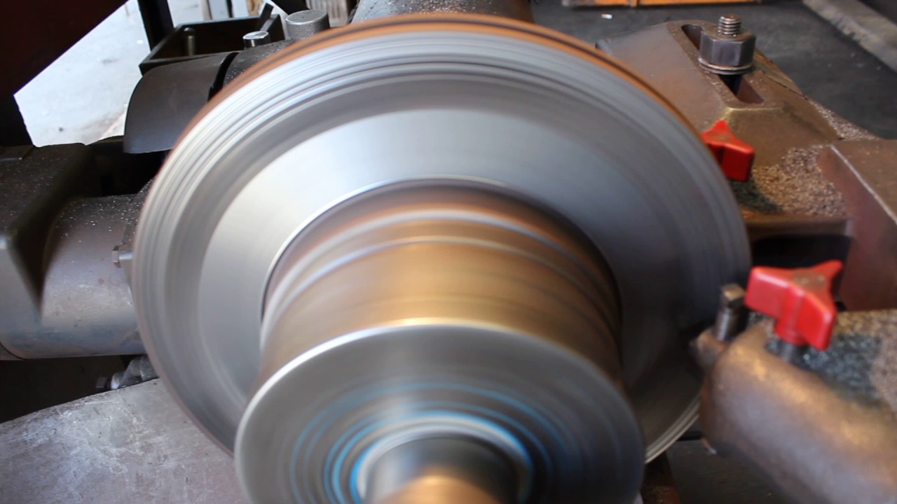 Проточка дисков биение. Проточка дисков биение. Проточка тормозных дисков реклама фото. Проточить колёсные диски. Hq тормозные диски.