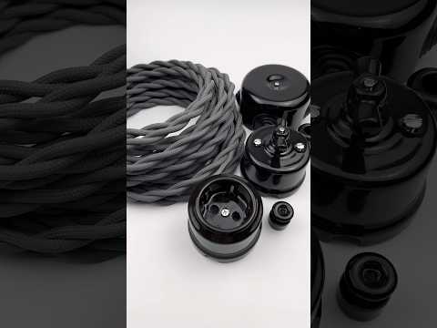 Ретро провід сірий кручений в поєднанні з керамічними вимикачами, розетками, розподільчими коробками