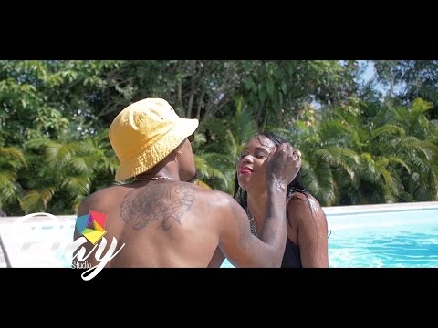 POCHO RAMIREZ - ELLA PIDE MAS (Official Vidéo)