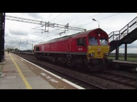 DB Cargo UK 66165 passes through Cheddington with tones 10/07/21