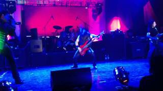 Husar - Retirada/Condena