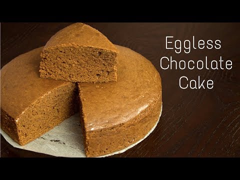 बिना अंडे का चॉकलेट केक | Basic Eggless Chocolate Cake Recipe In Hindi