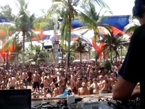 SWARUP'S BRAIN @ UNIVERSO PARALELLO  2012 live