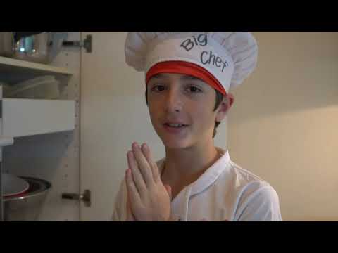 Daniel and Yael Bake a Chocolate Cake - דניאל ויעל אופים עוגת שוקולד