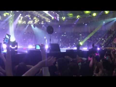 David Carreira ft C4 Pedro - Será que posso - Campo Pequeno Lisboa 05.12.2015