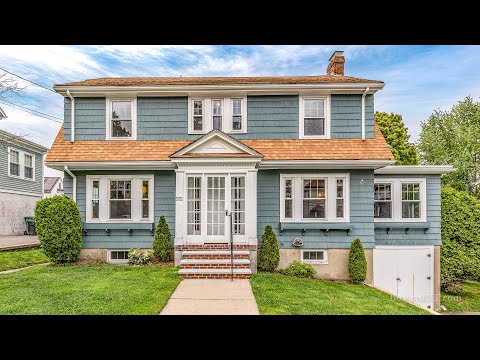 252 Common St, Watertown MA - John Montanaro - Tel 617-484-2494