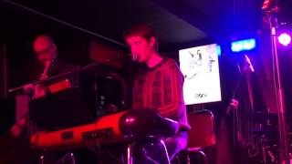 Vega- El funeral en La casa del loco (Zaragoza)