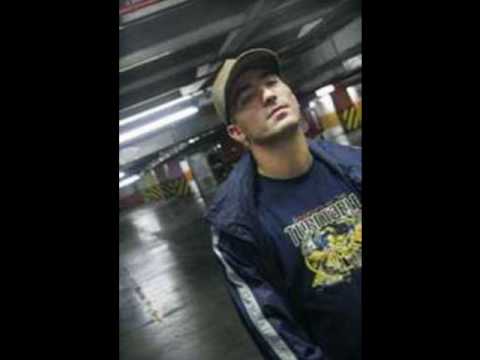 Silahsiz Kuvvet - Dört Tarafim Yalan