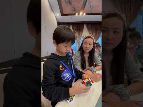 2.76 3x3 1-look F2L Slow Solve Yiheng Wang