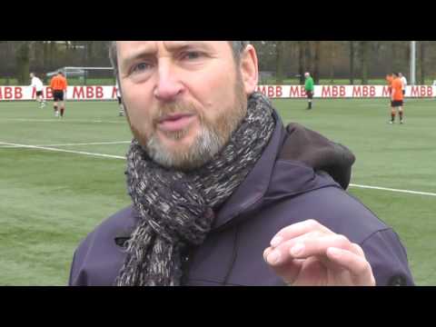 Opjestropdas.nl 21 nov 2015 Maarssen 3 - VV De Meern 8 bkr 5-4 Escape from victory misschien