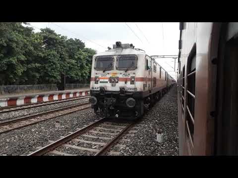 #Amrapali_Express Overtaking #Lichchhavi_Express || Bankata Station ||