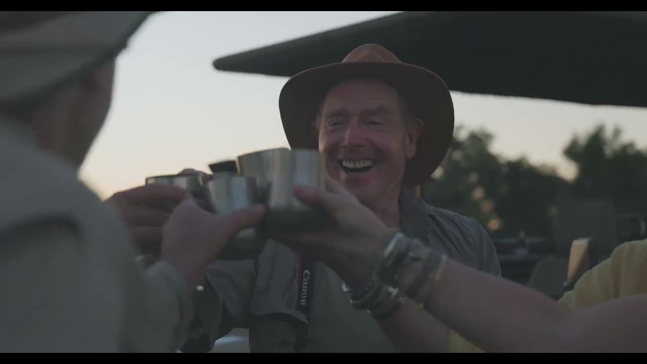 Roger Dugmore Safaris: Private custom-made mobile safaris. Okavango Delta, Botswana.