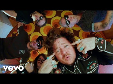 The Elovaters - Staring At The Sun [Official Music Video]