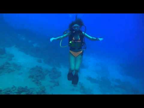 Scuba Diving - Sexy Scuba Girl 3