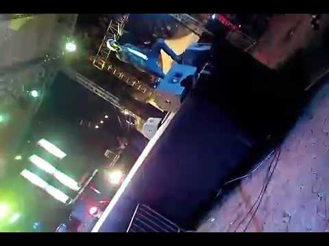 Lutta performing rudisha tint  reply to khalighraph toa tint at the Busy signals show