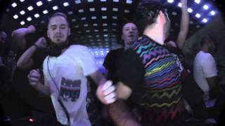 POINT POINT AT PANIC ROOM PARIS