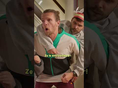 Ruzie met de buurman tijdens Pakjesavond! 🎁