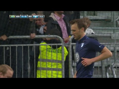 Här firar Wolff Eikrem avgörande målet - med att fejka skada - TV4 Sport