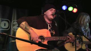Black Stone Cherry - White Trash Millionaire (live and acoustic)