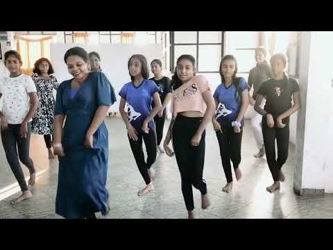 ලා සද ආයේ පායාලා ❤️ laa sanda aye payala dance #samithamudunkotuwa