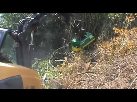 TESTATA TRINCIANTE DA 1000MM  SEMIFORESTALE  MONTATA SU MECALAC 8 MCR  BYMETALMECCANICA AFB