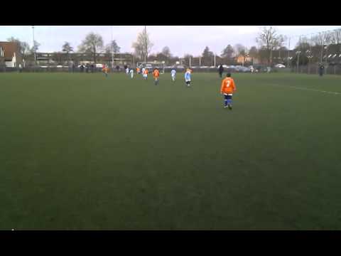 CSV'28 - F23: competitie tegen SVI