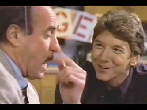 download lagu mp3 mp4 Slap Maxwell, download lagu Slap Maxwell gratis, unduh video klip Slap Maxwell