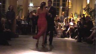 Roberto Zuccarino & Jesica Arfenoni in La Bruja (5) "Blue Suede Shoes" E.Presley