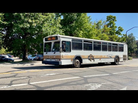 The Rtd Boulder