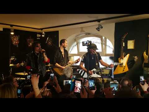 Scorpions Matthias Jabs MJ Guitars 10th Anniversary party #4