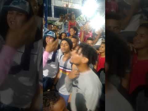 Batalla de freestyle rap parque de los robles