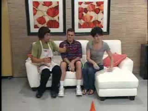 Risas en Combo 7/28/10 - Mama's Boy 2/2
