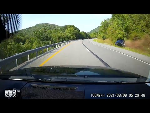 SUV Tire Pops While Driving on Freeway || ViralHog