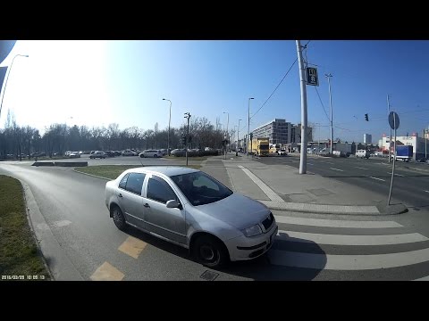 KIX-139 Neki van elsőbbsége... - He has priority...