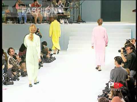 "Issey Miyake" Spring Summer 1995 Paris 1 of 7 pret a porter woman by FashionChannel