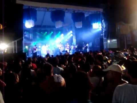 Bloco Rasgadinho de Aracaju com a banda Sergipana NaurÊa.