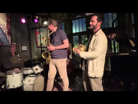 Ben van Gelder - Simon Rigter quintet - "I mean you" by Thelonious Monk (1993)