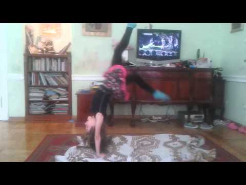 Beo gym fit kid i Mina Smakic.Uvezbavamo element.