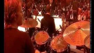 Love Comes Back to You - Simon Lynge (Live at Copenhagen)