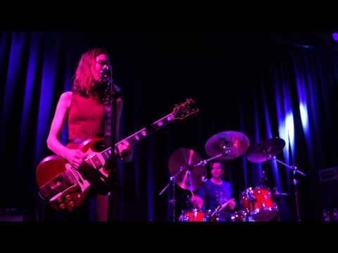 Thumbnail for The Juliana Hatfield Three - Spin the Bottle - Live in San Francisco by Juliana Hatfield