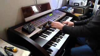 Video thumbnail for Adrian Rose Orla GT3000 and Leslie Speaker 330 by Adrian Rose