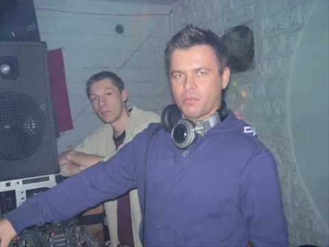 DJ Junior - Monty House