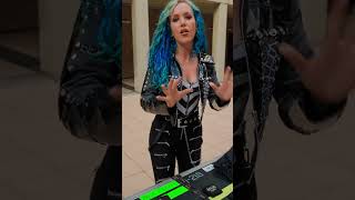 Arch Enemy - Showing you the perks of getting VIP upgrades for our shows!